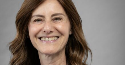 Photo de la cheffe d'équipe de l'équipe n°13 de l'IRSL : PharmD, PhD, HDR. Directeur de recherche CEA Nathalie ROUAS-FREISS (HLA et tolérance immunitaire en oncologie et transplantation)